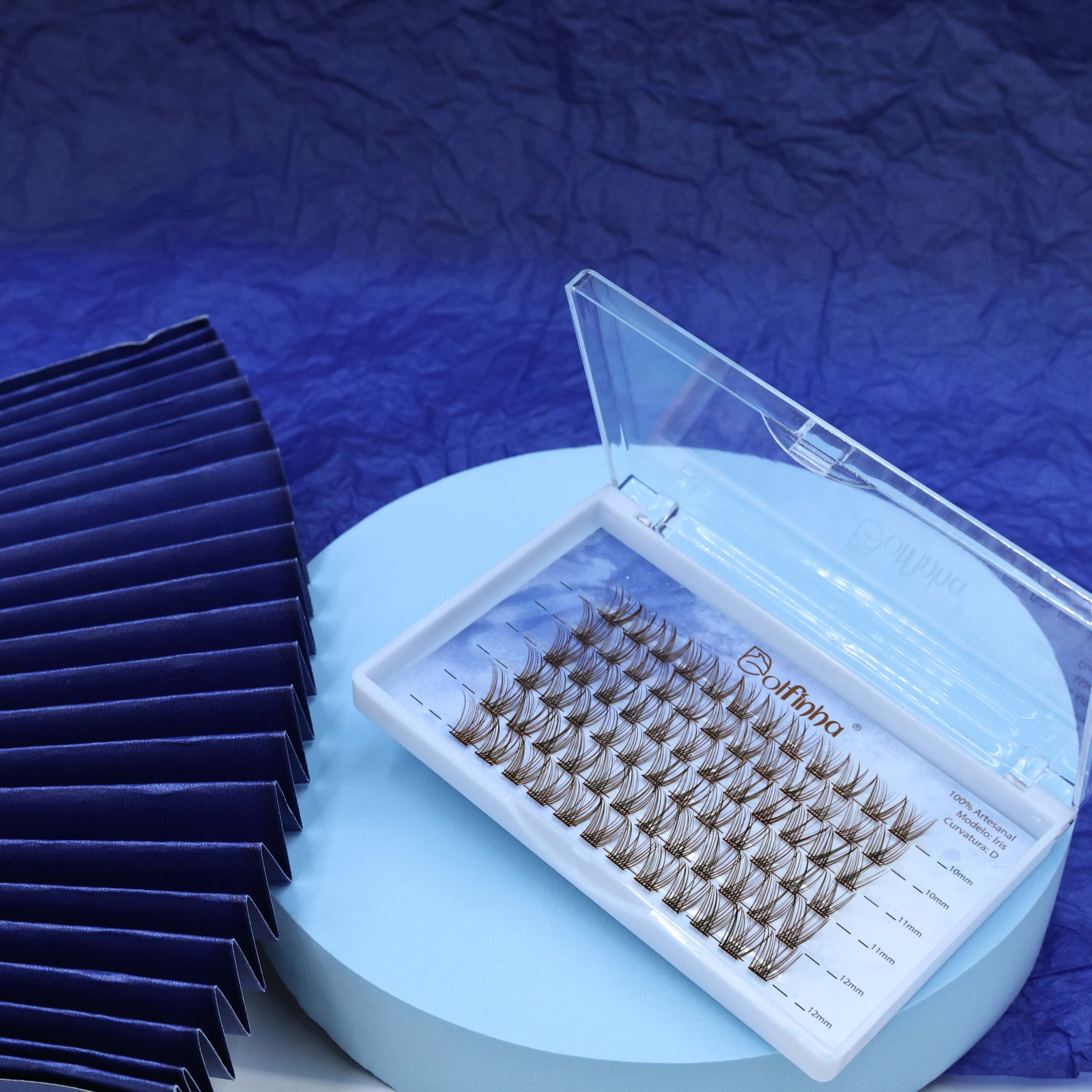 Cílios postiços tufinhos Curvatura D 10,11 e 12mm -modelo íris - cor marrom - Dolfinha